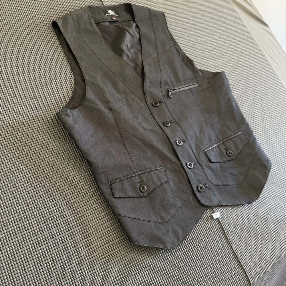 Rock & Republic Mens Charcoal Gray Button Front Waistcoat Vest Size M
